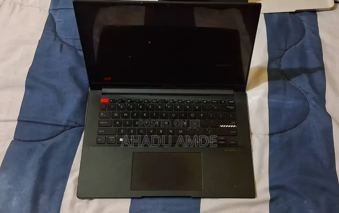 Laptop Asus Vivobook 14X OLED 16GB Intel Core i7 SSD 500GB
