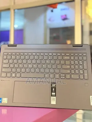 New Laptop Lenovo Yoga 7i 16GB Intel Core i7 SSD 512GB
