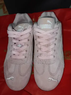Puma Flat Shoes for Ladies