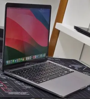 New Laptop Apple MacBook Pro 2020 M1 16GB Apple M1 Pro SSD 512GB