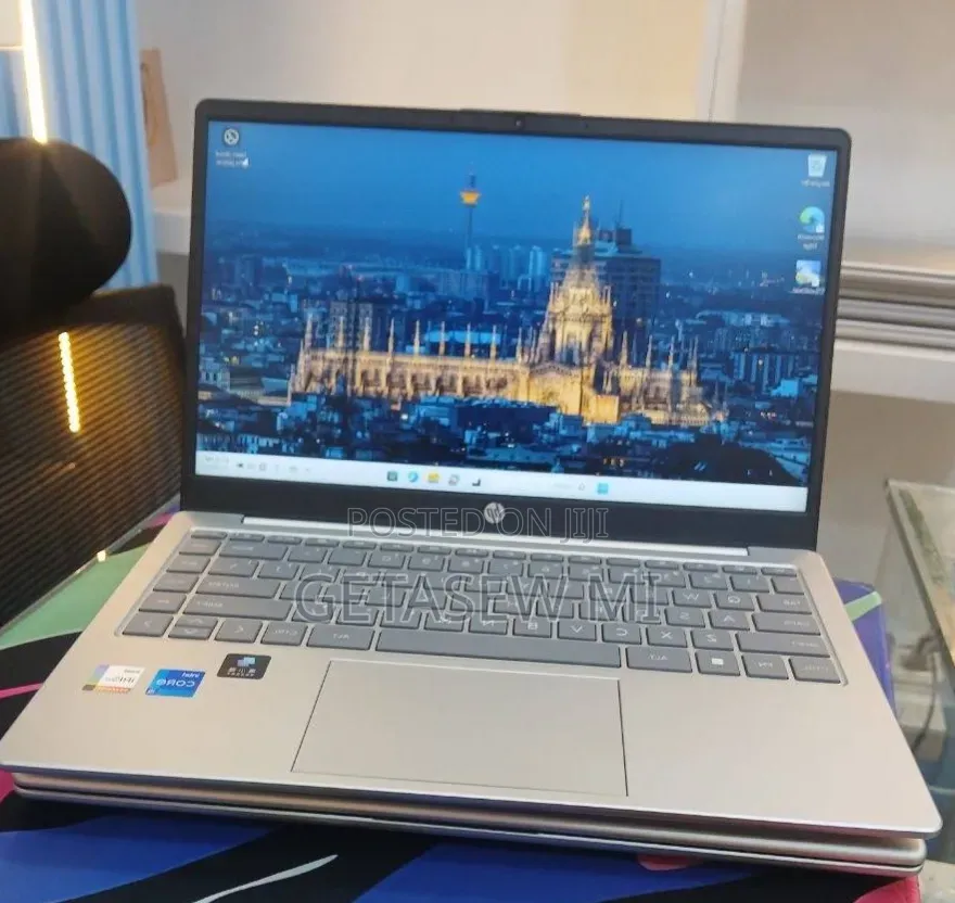 New Laptop HP Stream Notebook 16GB Intel Core i7 SSD 1T