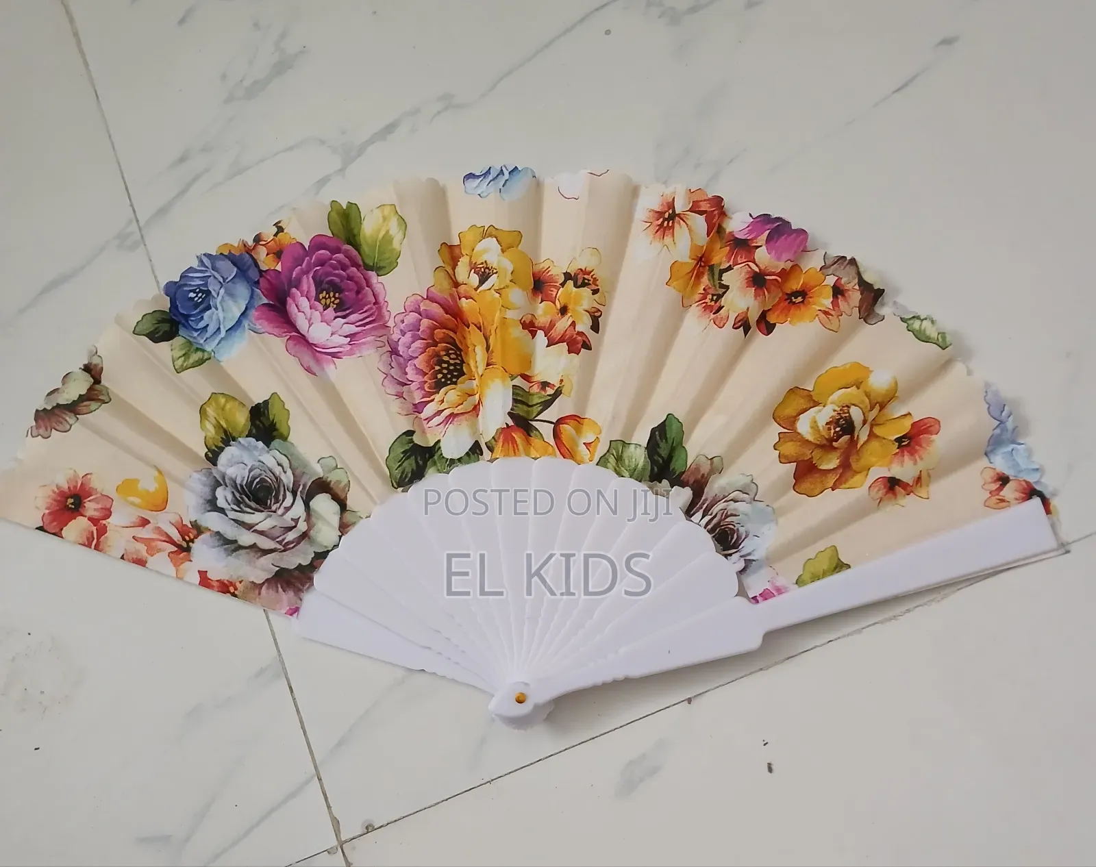 Foldable Hand Fans