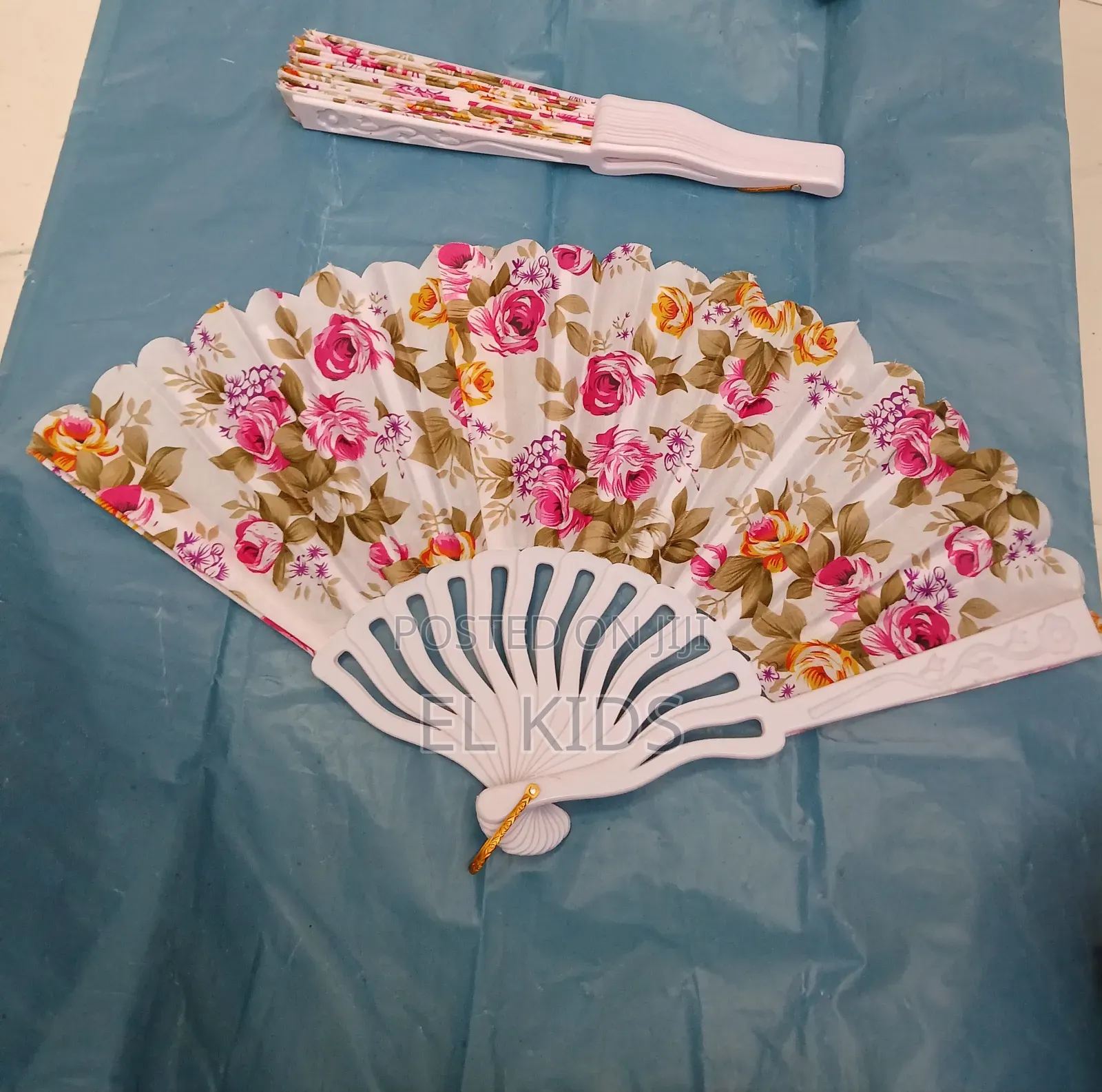Foldable Hand Fans
