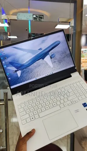 New Laptop HP Pavilion Gaming 15 2019 16GB Intel Core i7 SSD 1T