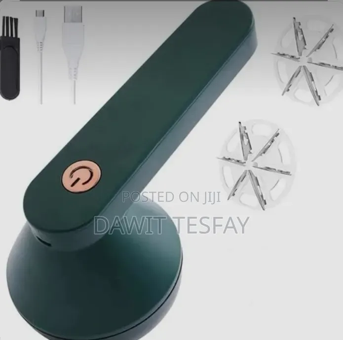 Rechargeable Portable Lint Remover