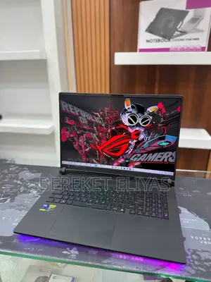 New Laptop Asus ROG Strix G18 32GB Intel Core Ultra 9 SSD 2T