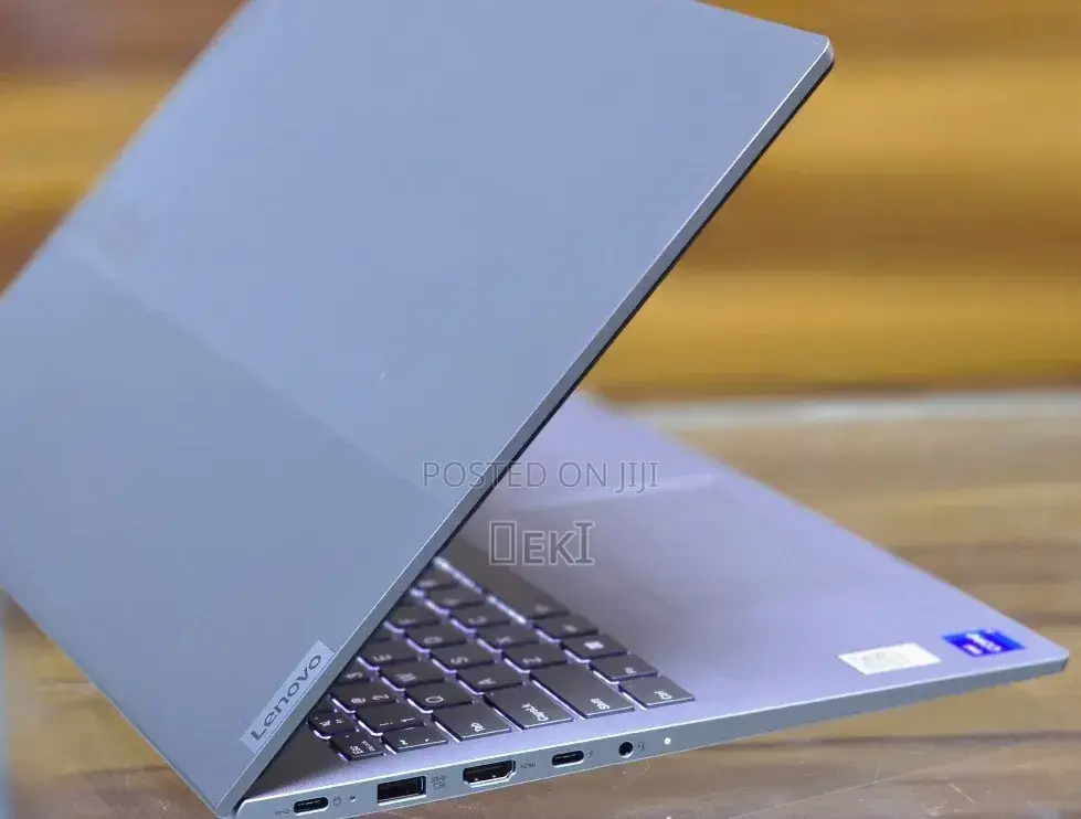 New Laptop Lenovo ThinkBook 15 16GB Intel Core i7 SSD 512GB