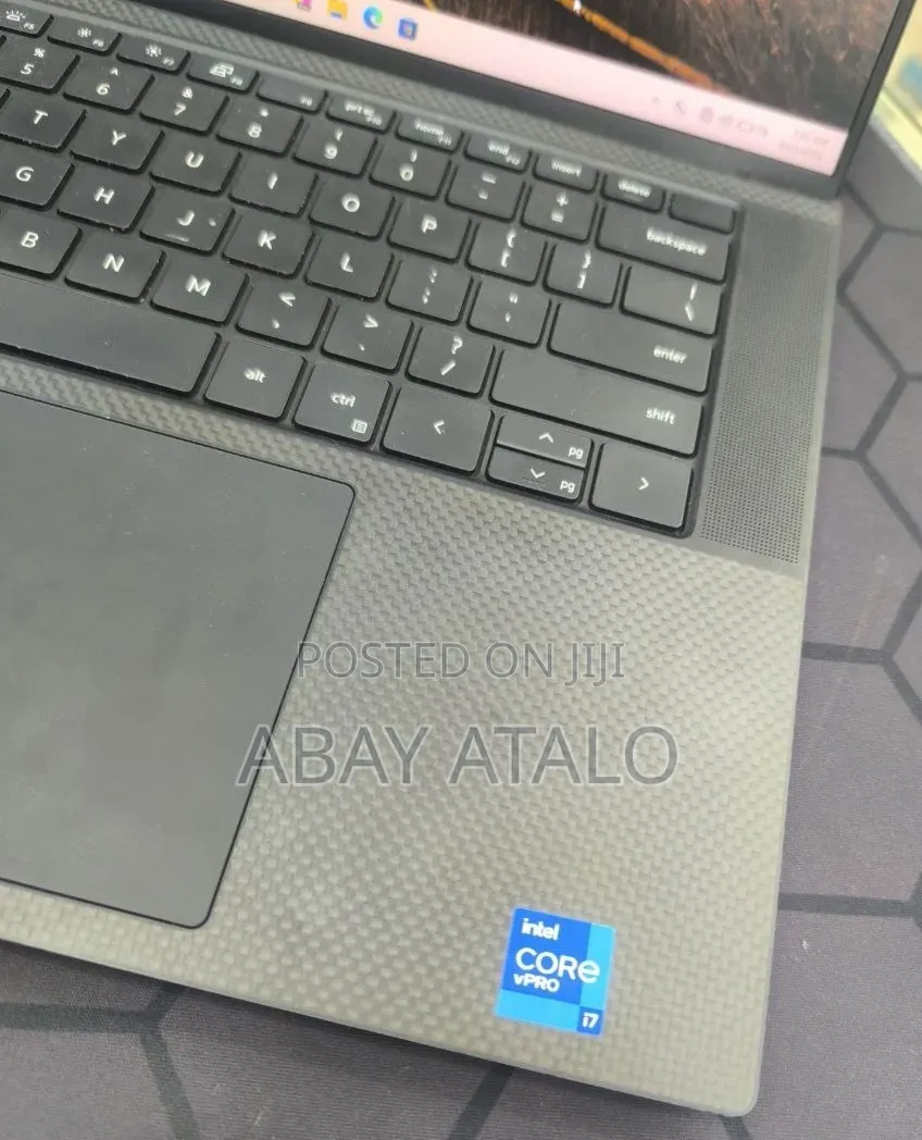 New Laptop Dell Precision 5540 16GB Intel Core i7 SSD 512GB