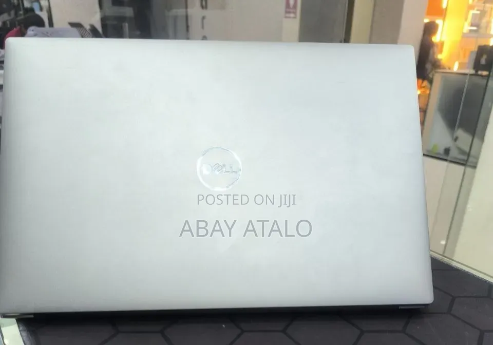 New Laptop Dell Precision 5540 16GB Intel Core i7 SSD 512GB