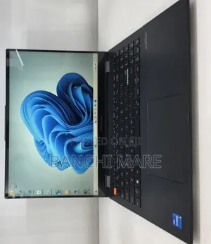 New Laptop Asus Vivobook 15 16GB Intel Core i5 SSD 512GB
