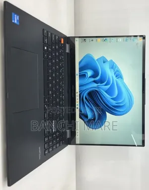 New Laptop Asus Vivobook 15 16GB Intel Core i5 SSD 512GB