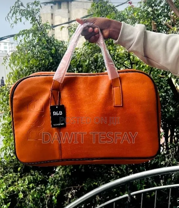 R B Travel /Duffle Bag