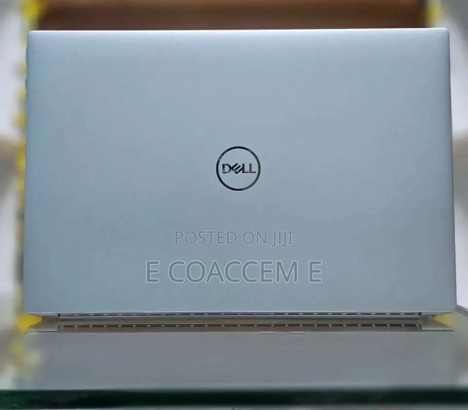 New Laptop Dell 16GB Intel Core i7 SSD 512GB