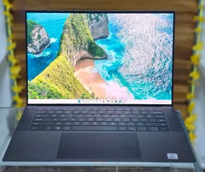 New Laptop Dell 16GB Intel Core i7 SSD 512GB
