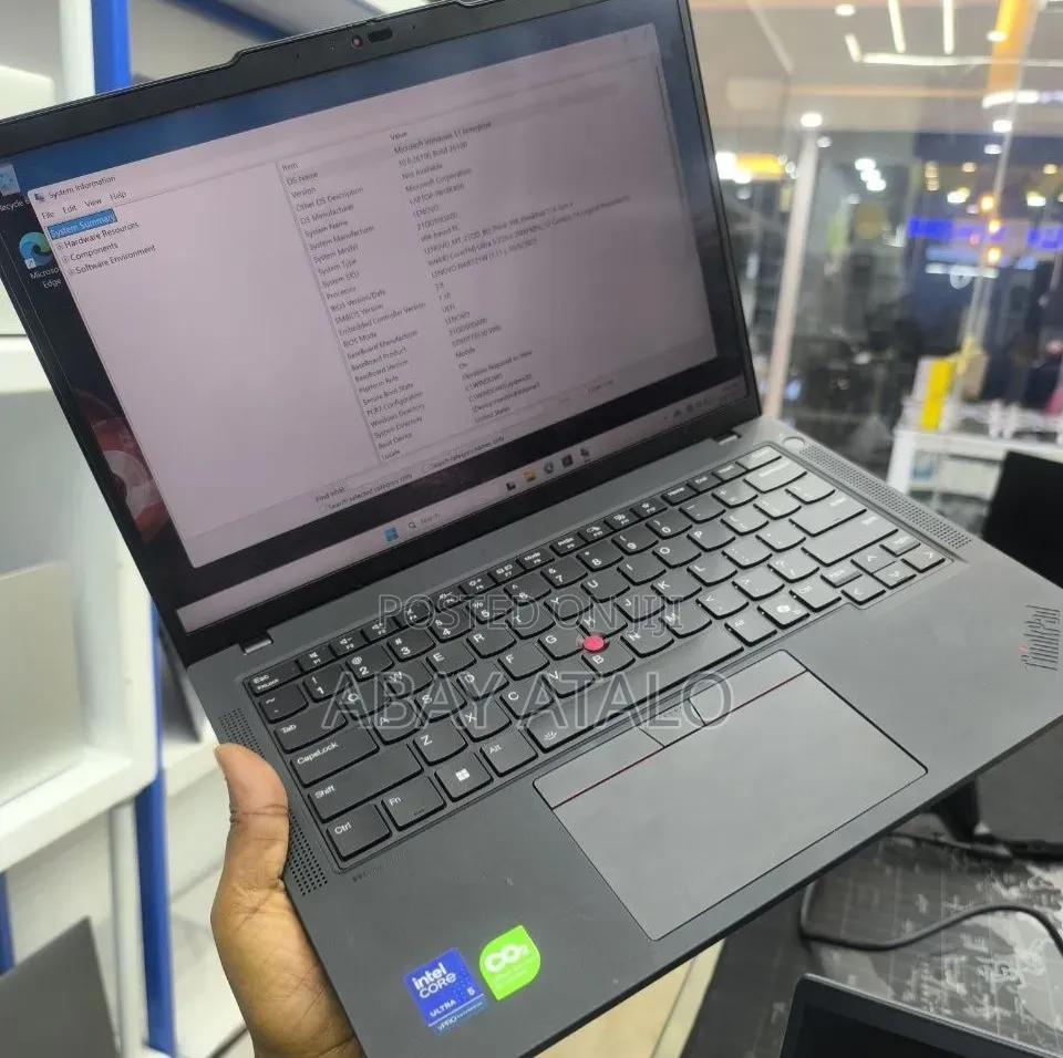New Laptop Lenovo ThinkPad T14 G4 16GB Intel Core Ultra 5 SSD 512GB
