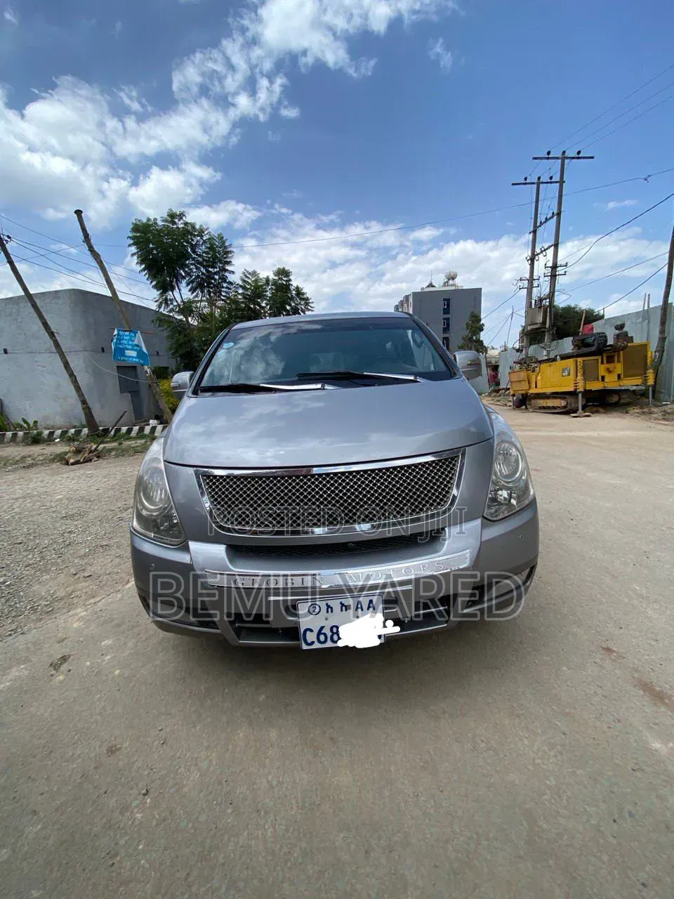 Hyundai Staria 2022 Gray