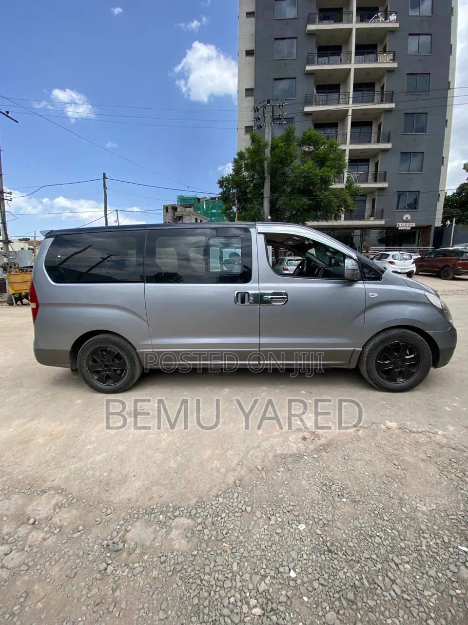 Hyundai Staria 2022 Gray