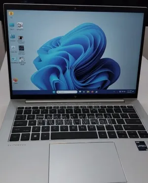 New Laptop HP EliteBook 840 G10 16GB Intel Core i7 SSD 512GB