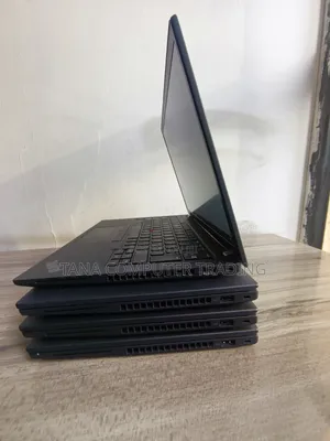 New Laptop Lenovo ThinkPad T14s G4 16GB Intel Core i7 SSD 512GB