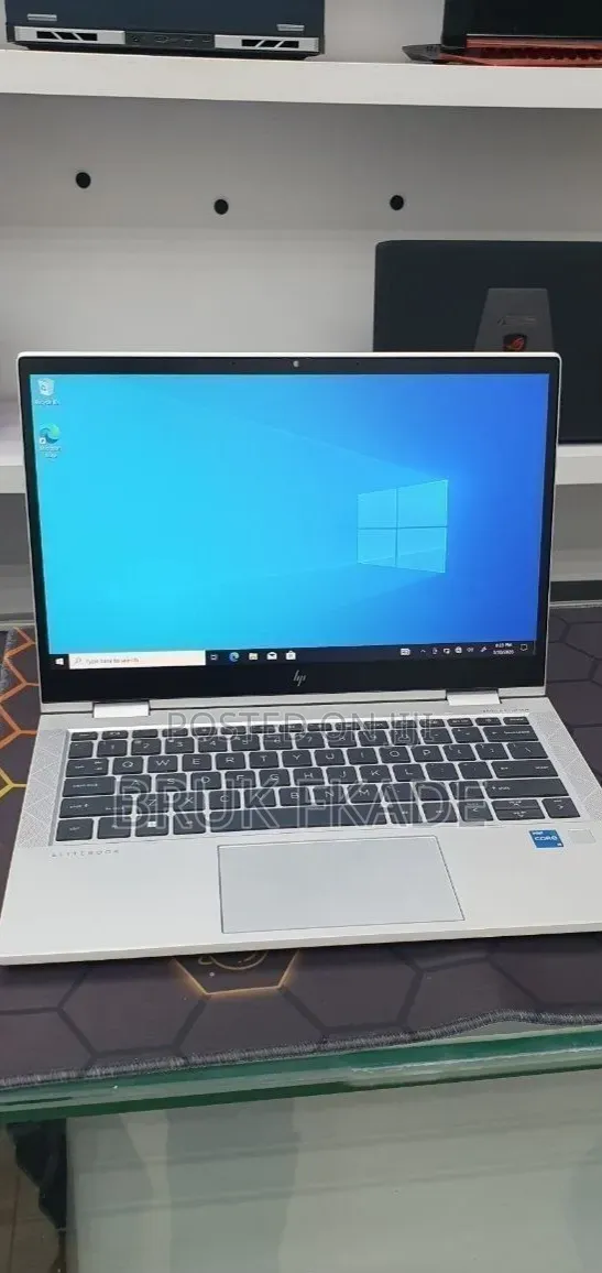 New Laptop HP EliteBook x360 1030 G8 16GB Intel Core i5 SSD 512GB