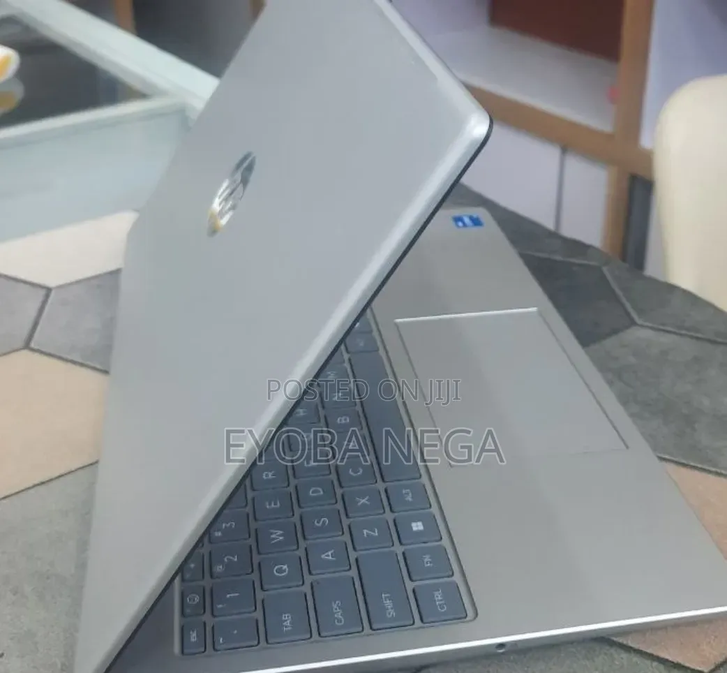 New Laptop HP Stream Notebook 16GB Intel Core i5 SSD 1T