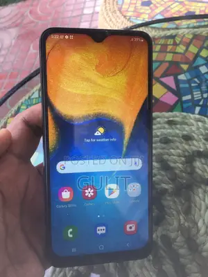 Samsung Galaxy A20 32 GB Black
