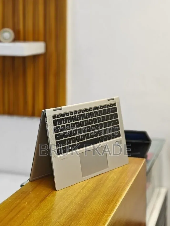 New Laptop HP EliteBook 830 G6 16GB Intel Core i7 SSD 512GB