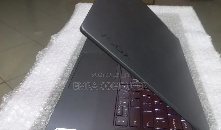 New Laptop Lenovo 32GB AMD Ryzen 7 SSD 1T