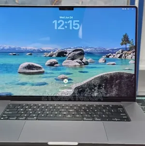 New Laptop Apple MacBook Pro 2020 M1 32GB Apple M1 Pro SSD 512GB