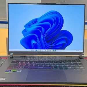 New Laptop Asus ROG Strix G15 16GB Intel Core i9 SSD 1T