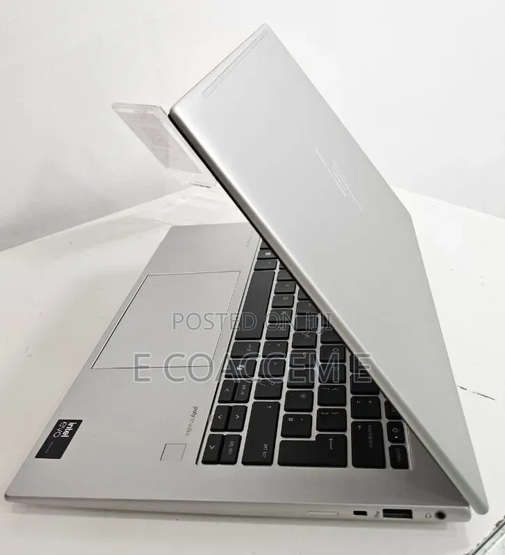 New Laptop HP 16GB Intel Core Ultra 5 SSD 512GB