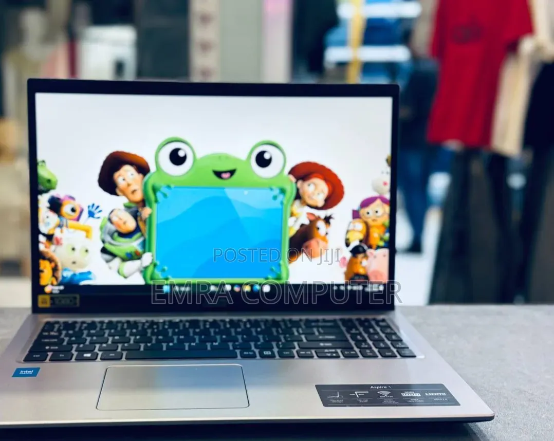 New Laptop Acer 4GB Intel Core i5 SSD 256GB