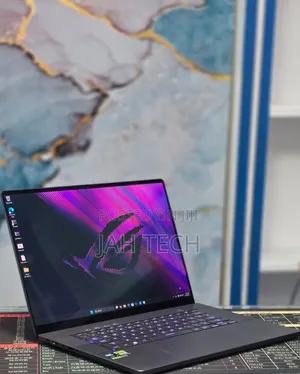 New Laptop Asus ROG Zephyrus G16 16GB AMD Ryzen 9 SSD 1T