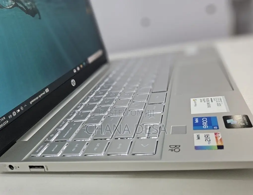 New Laptop HP 8GB Intel Core i5 SSD 512GB