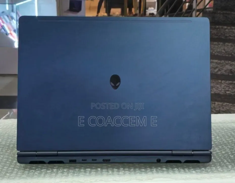 New Laptop Alienware 32GB Intel Core Ultra 9 SSD 1T