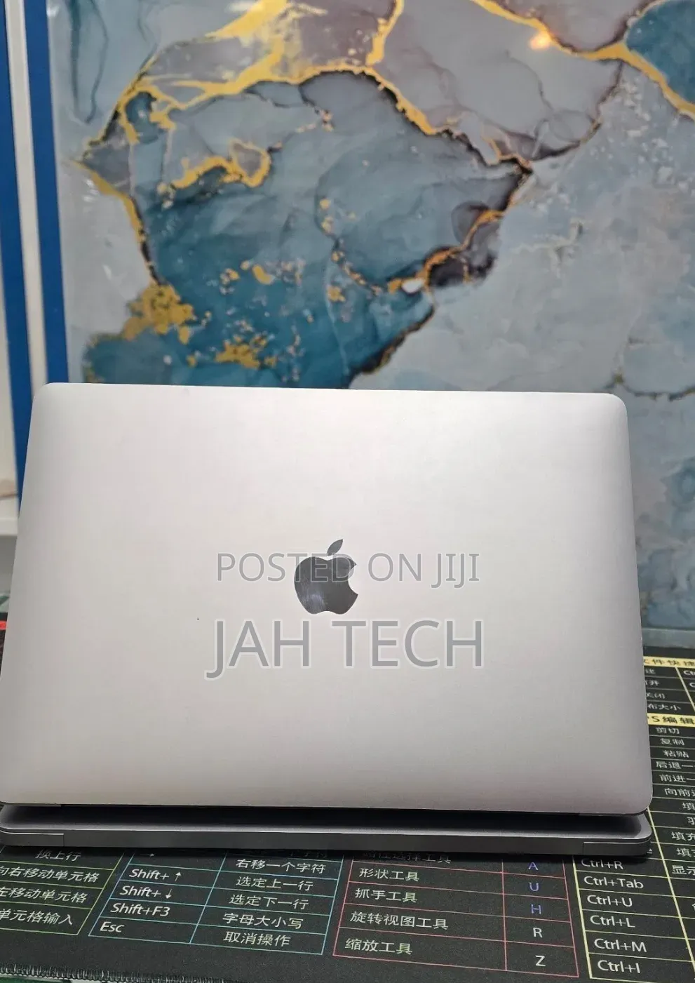 New Laptop Apple MacBook Air 2020 M1 8GB Apple M1 SSD 256GB