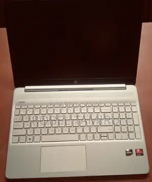 Laptop HP 15 8GB AMD Ryzen 3 SSD 256GB