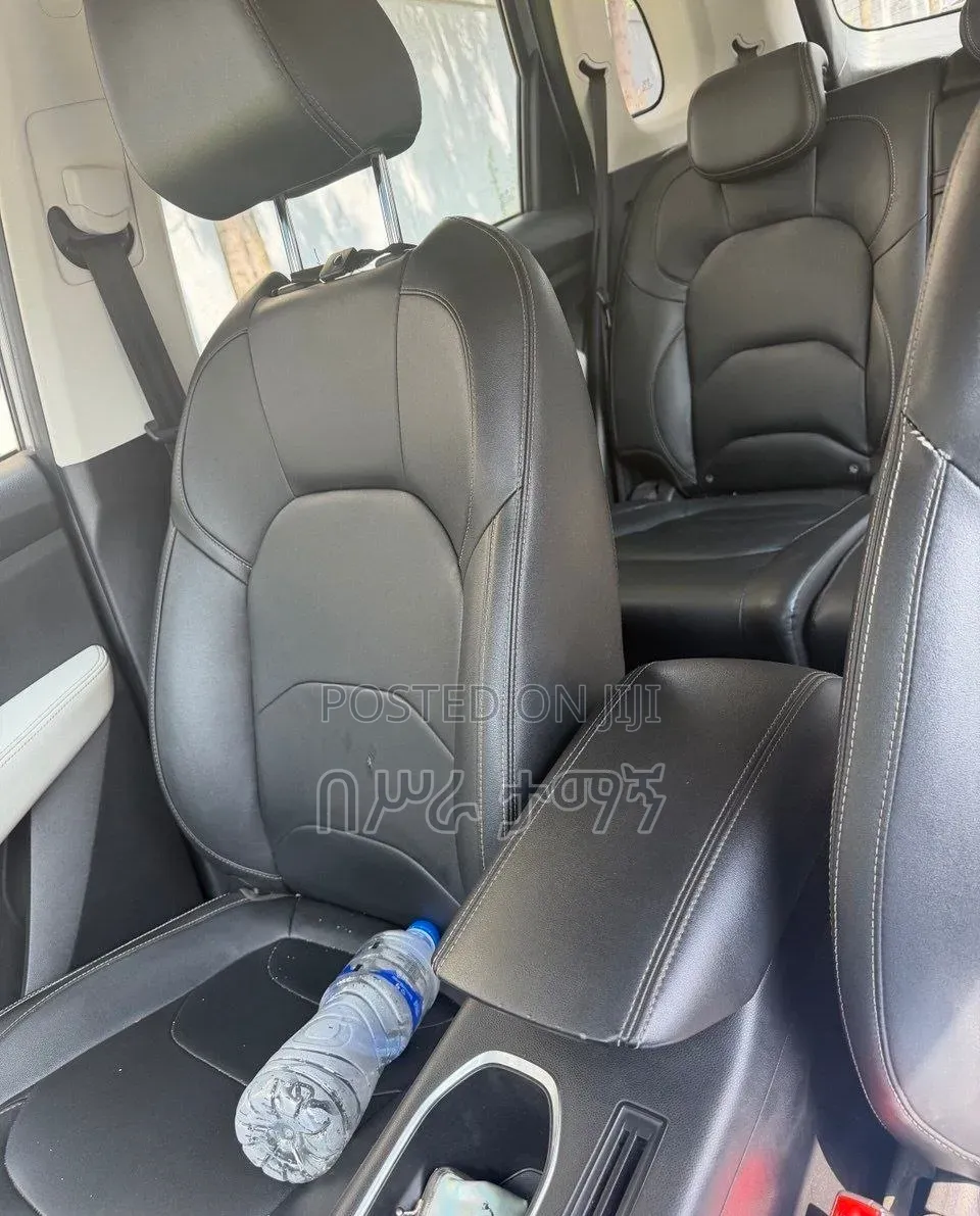Chevrolet Captiva 2022 Gray