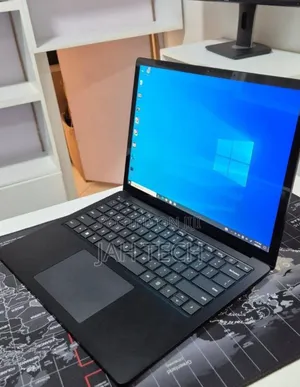 New Laptop Microsoft Surface 16GB Intel Core i7 SSD 512GB