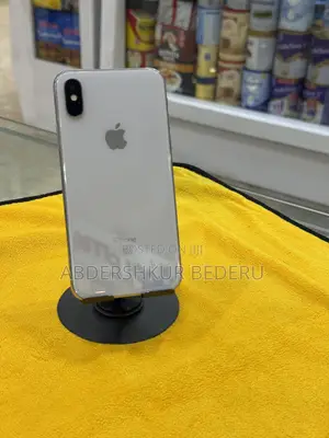 Apple iPhone X 64 GB White