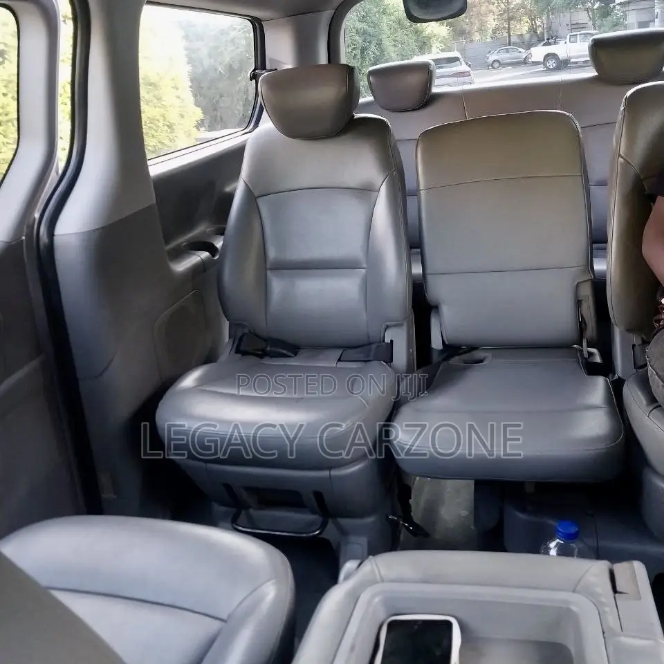 Hyundai Starex 2013 Silver