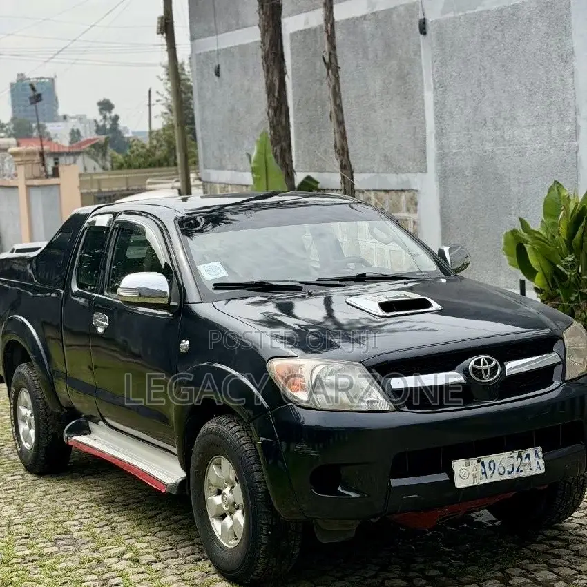 Toyota Hilux 2008 Black