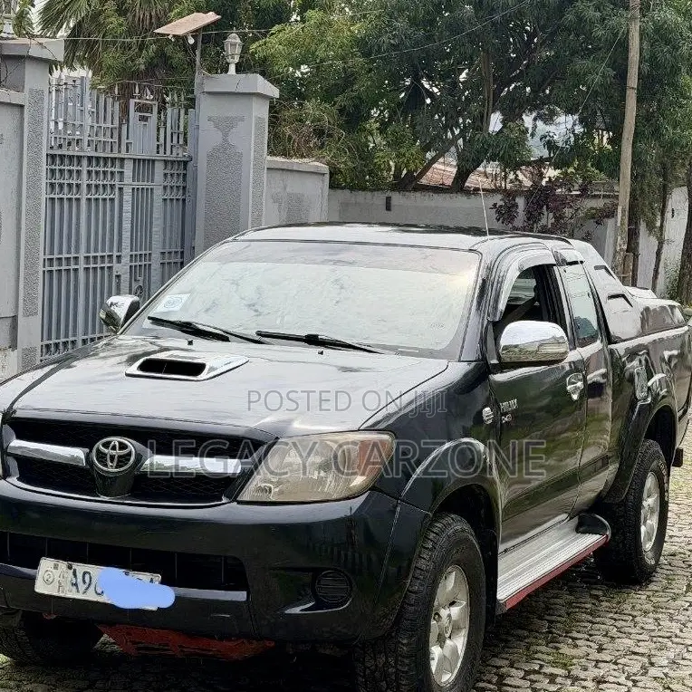 Toyota Hilux 2008 Black