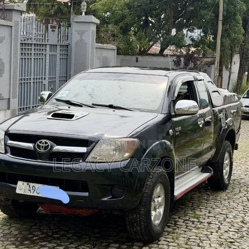 Toyota Hilux 2008 Black