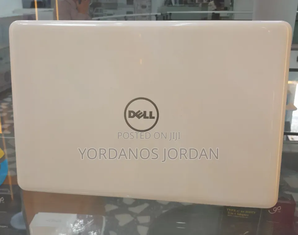 New Laptop Dell Inspiron 15 5567 8GB Intel Core i7 HDD 1T