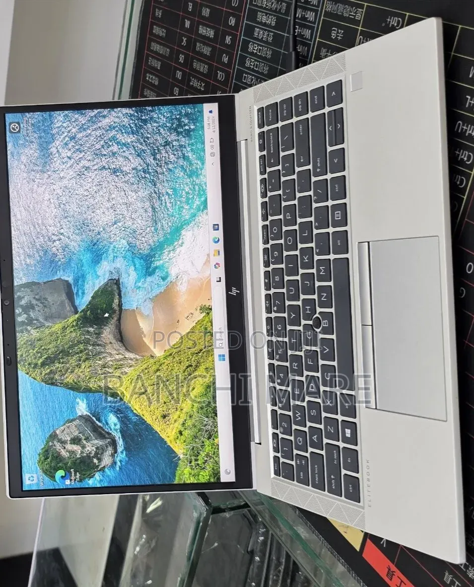 New Laptop HP EliteBook 845 G7 16GB AMD Ryzen 5 SSD 512GB