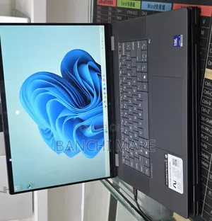 New Laptop HP OmniBook X Flip 16" 16GB Intel Core Ultra 7 SSD 1T