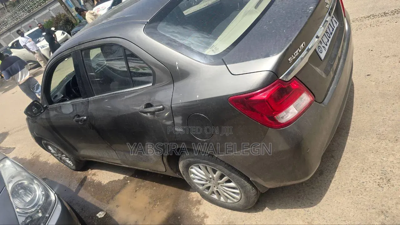 Suzuki Dzire 2021 Silver