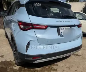 Jetour X50 Rent