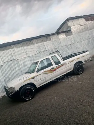 Toyota Hilux 1994 White